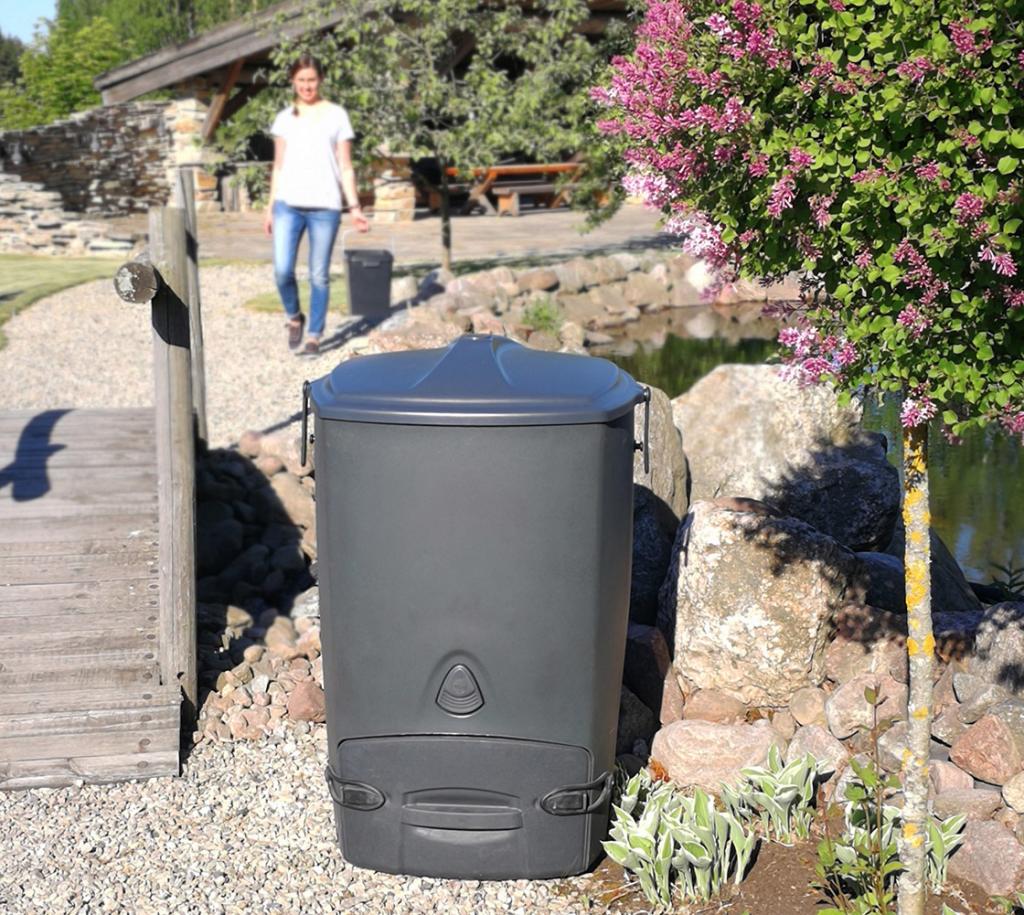 Biolan Komposter Light Beispielfoto im Garten