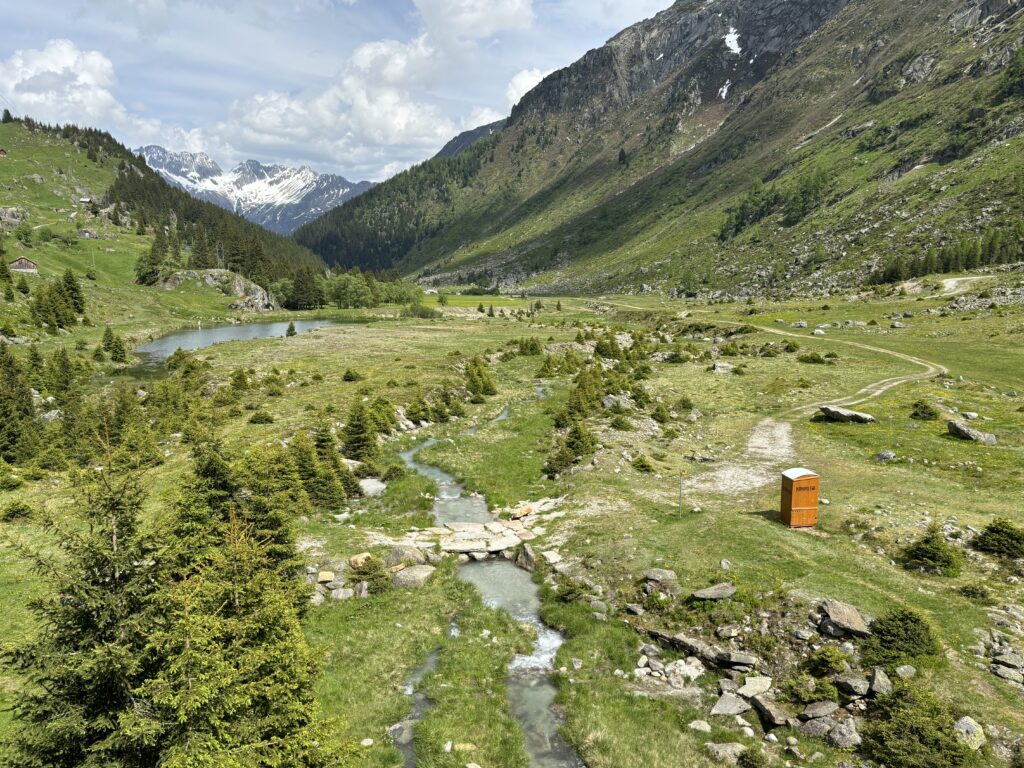 Die ideale Tourismus-Toilette Kompotoi auf der Göscheneralp