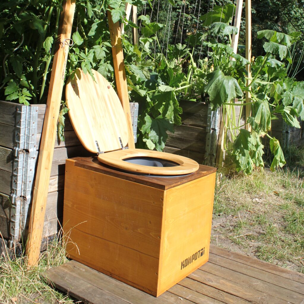 Kompotoi Petit Trockentoilette – einfache Lösung, um Urin aufzufangen und zu nutzen